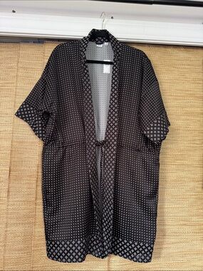 GAP Black & White Printed Open-Front Kimono